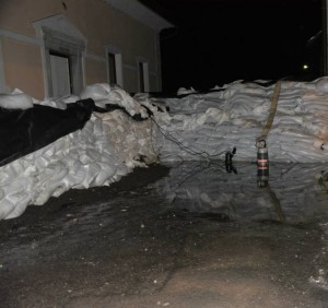 16677_661121063946640_1727702482_n